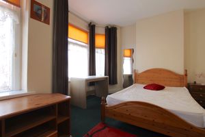 Photo 14- click for photo gallery